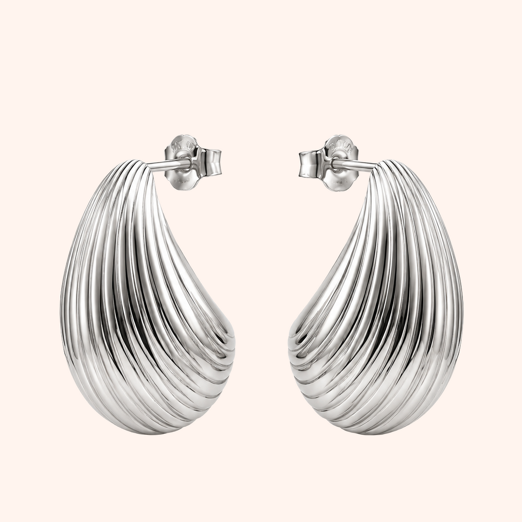 Ribbed Teardrop Earrings