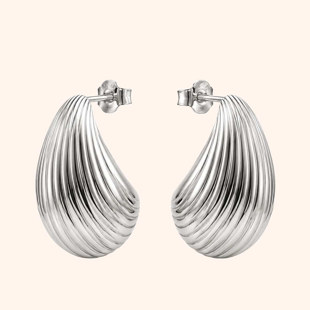 Ribbed Teardrop Earrings