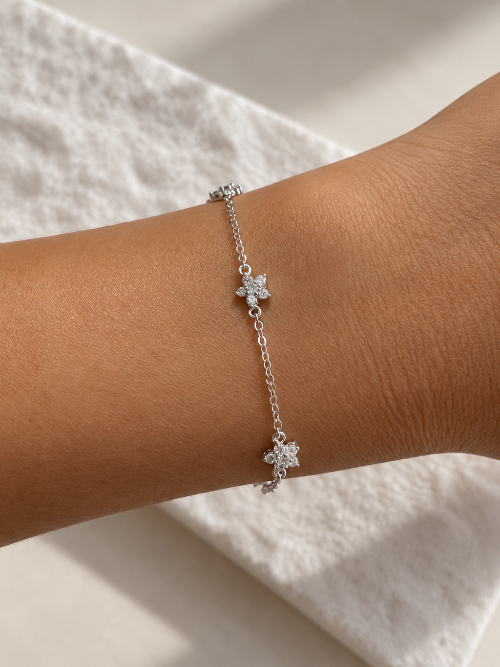 Cubic Zirconia Flowers Bracelet